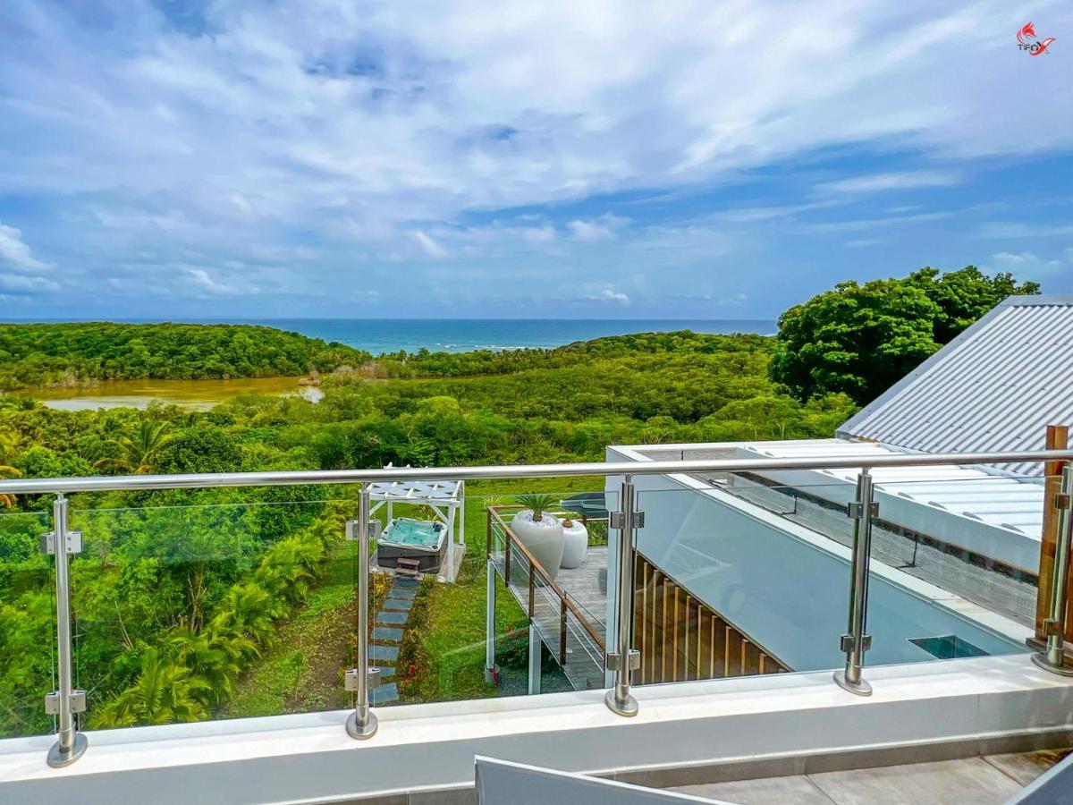 The View - Magnifique Villa Face A La Mer Sainte-Anne  Exterior foto