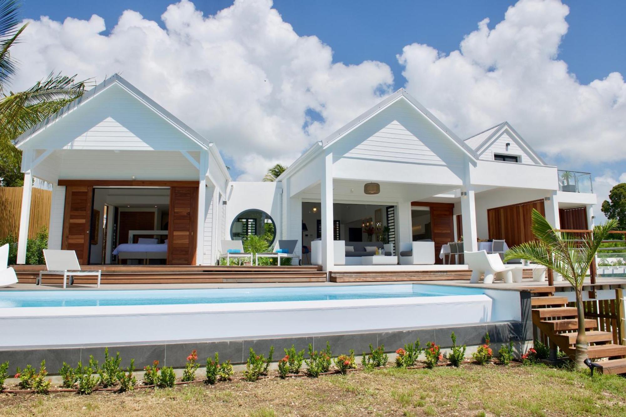 The View - Magnifique Villa Face A La Mer Sainte-Anne  Exterior foto